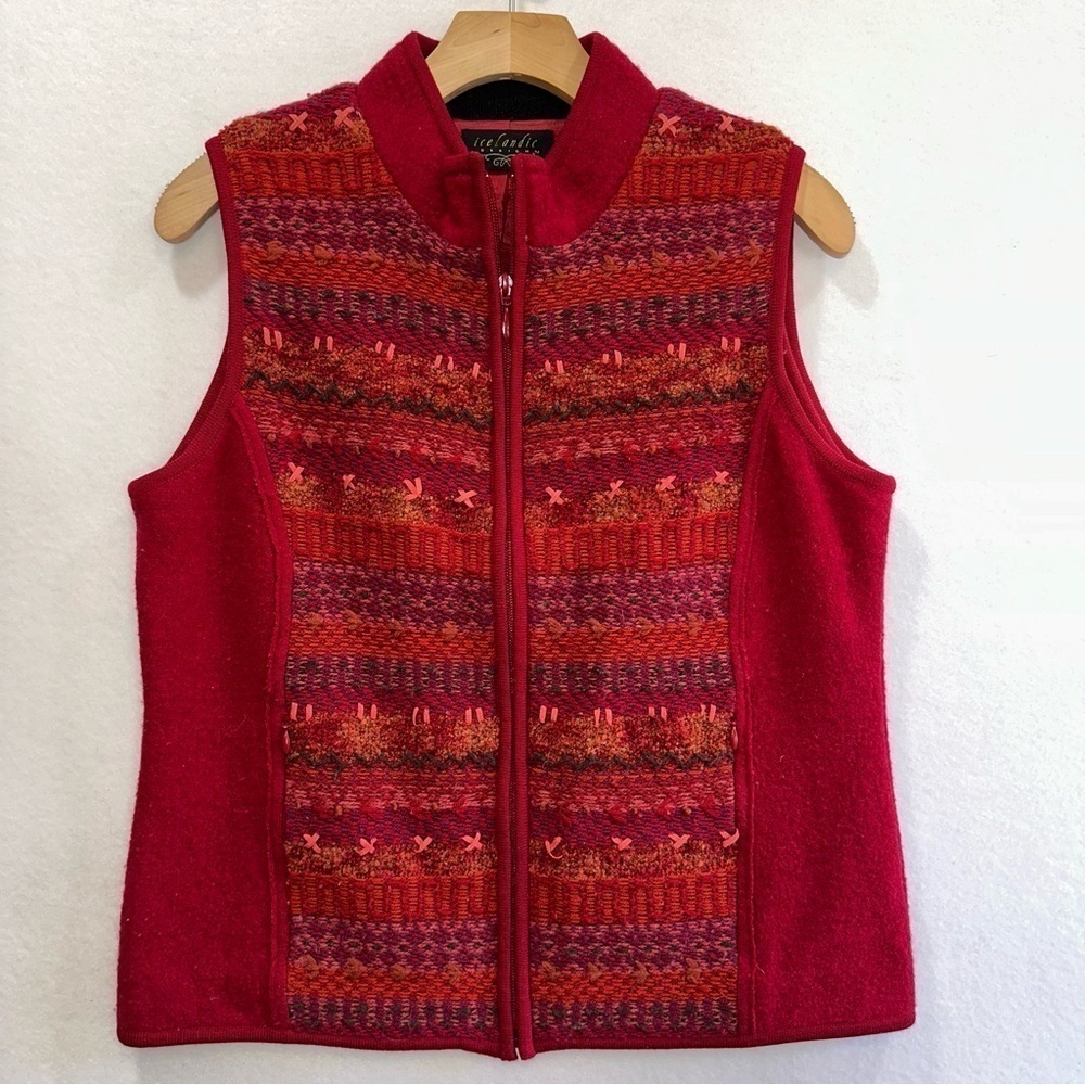 Icelandic Design Lined Full Front Zip Wool Vest Warm Magenta Size Medium READ